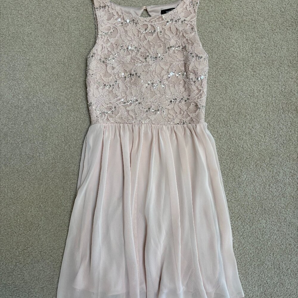 size 1, light pink chiffon-like fabric from Macy's